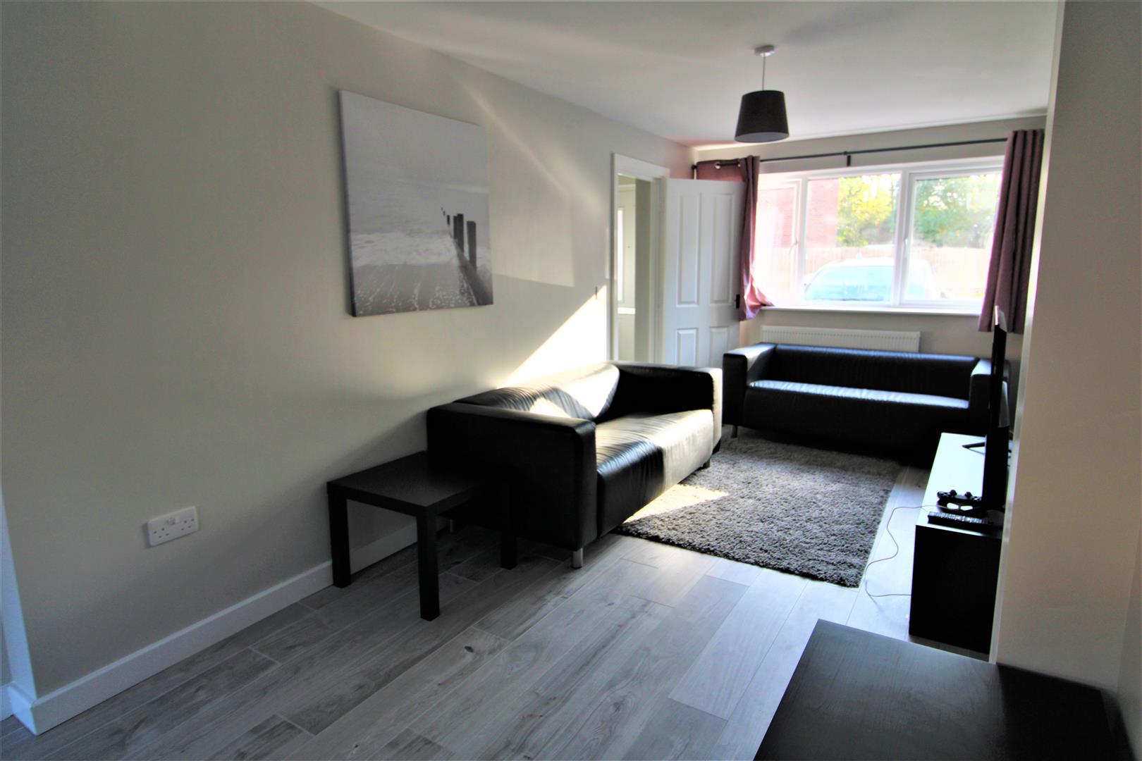 22 Booth Gardens, Lancaster, LA1 5WE